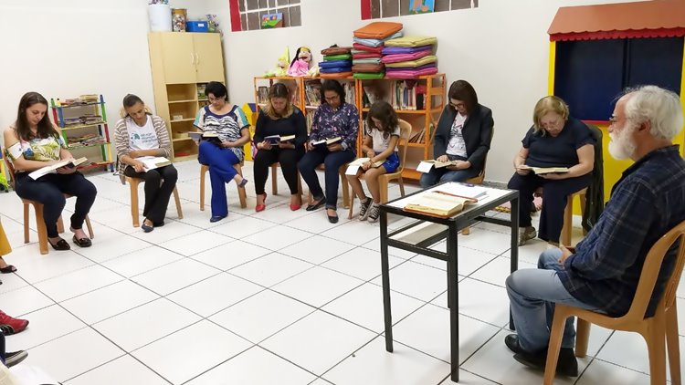 movimento cerca colégio São josé